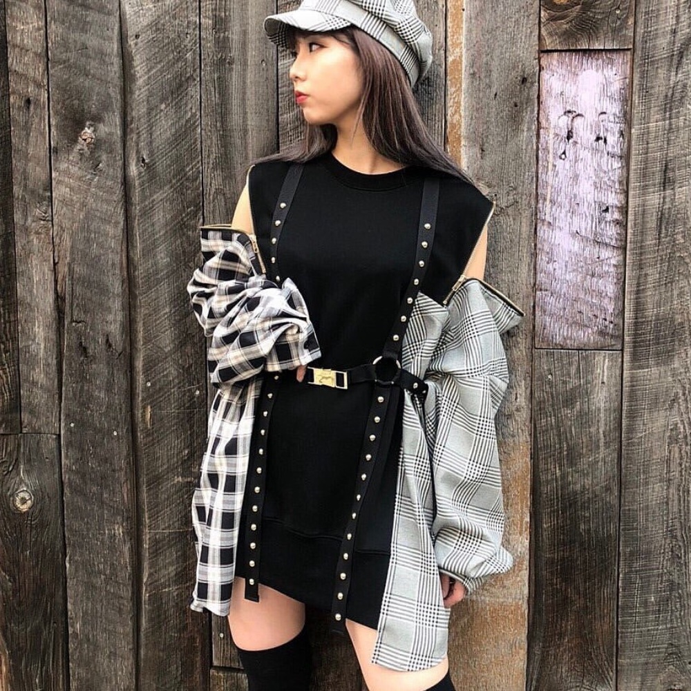 OneSpo Tokyo Streetwear Brand Belt Accessory Gold and Black